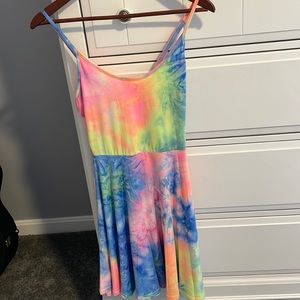 Stretchy tie dye dress